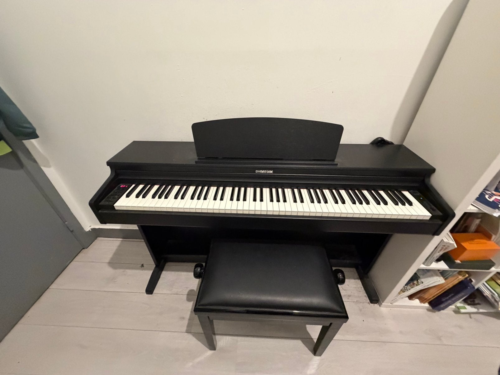 Piano, Ophalen, Zo goed als nieuw, Zwart, Piano