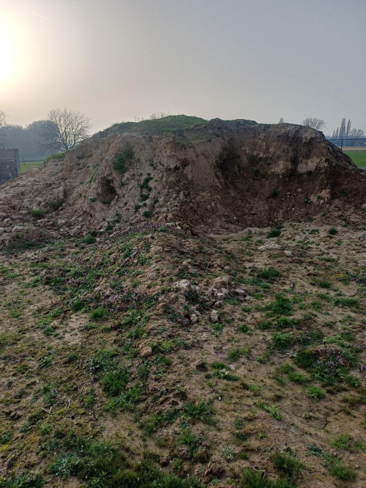 Aanvulgrond, Ophalen