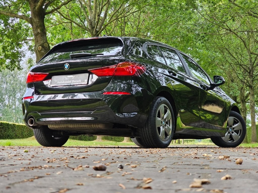 Bmw 1serie 118ia | LANE ASSIST | BTW | AUTOMAAT, Automaat, Zwart, Bedrijf, 5 zetels