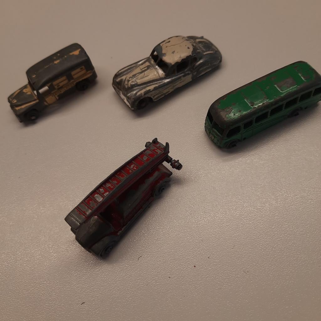 LESNEY UK/MATCHBOX : LOT VINTAGE * DOMMAGES À LA PEINTURE *, Hobby & Loisirs créatifs, Enlèvement, Utilisé, Autres types, Lesney