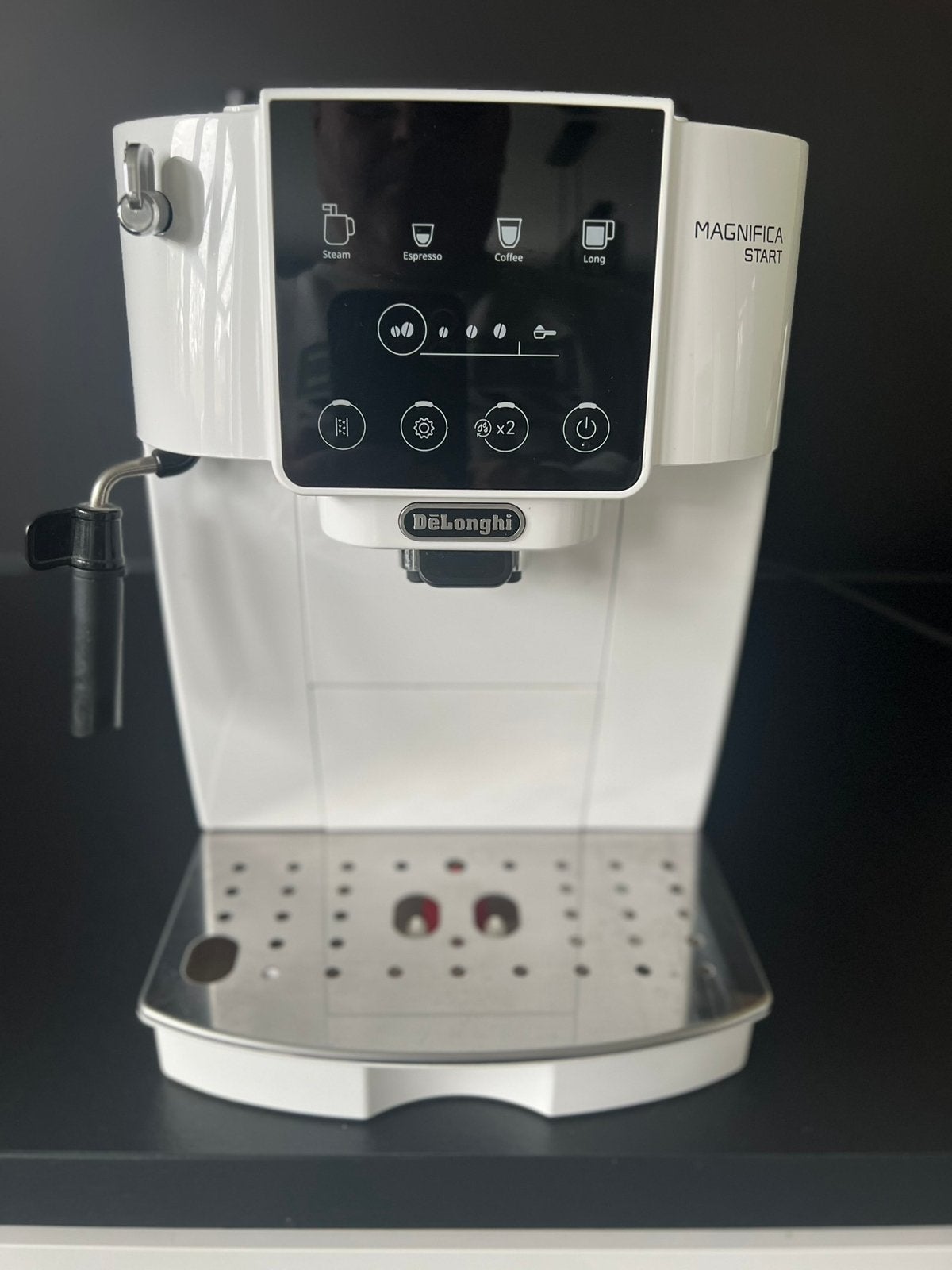 Machine à café Delonghi très très peu utilisé, Ophalen of Verzenden, Zo goed als nieuw