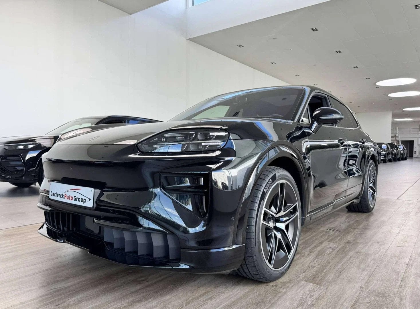 Porsche Cayenne TURBO*FULL OPTION*TOPUITVOERING ! (bj 2026), Auto's, Automaat, Cayenne, Gebruikt, Zwart