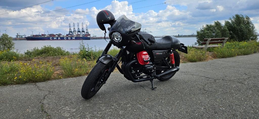 Moto Guzzi  V7 III Carbon Dark  limited edition., 750 cc, 2 cilinders, Nieuw, Meer dan 35 kW