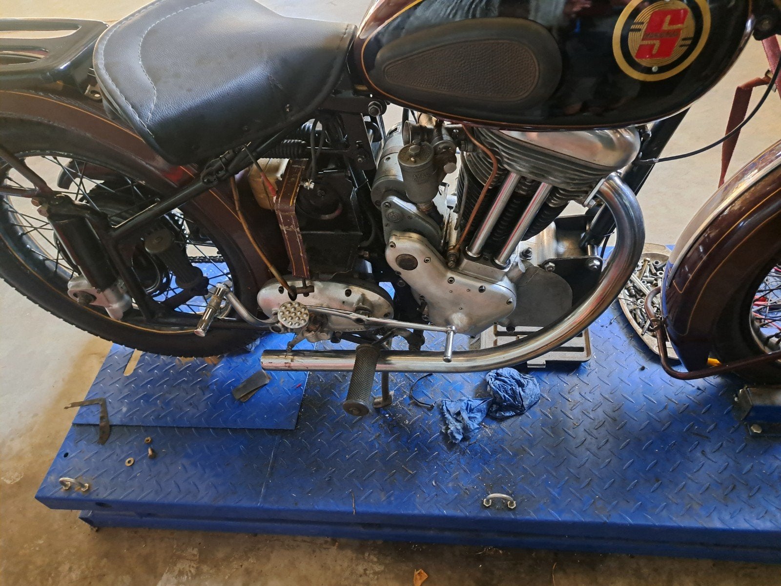 sarolea  zijdeksel met embleem gezocht, Ophalen of Verzenden, Gebruikt