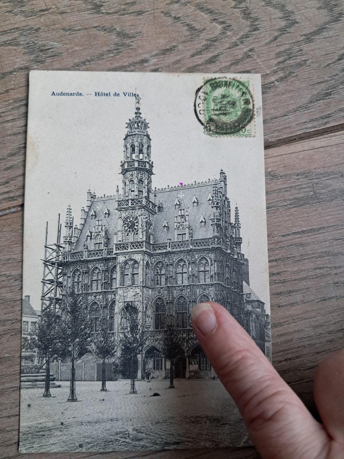 Beschreven oude  pk :  Stadhuis Oudenaarde in stellingen, Ophalen of Verzenden