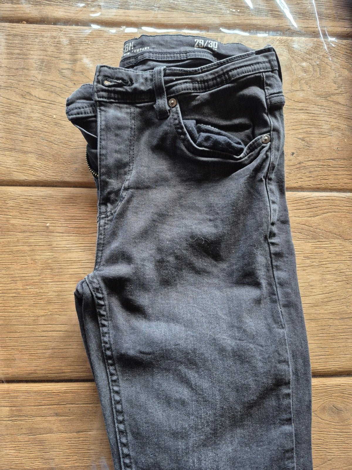 heren jeans, Vêtements | Hommes, Jeans, Enlèvement, Porté, Autres tailles de jeans