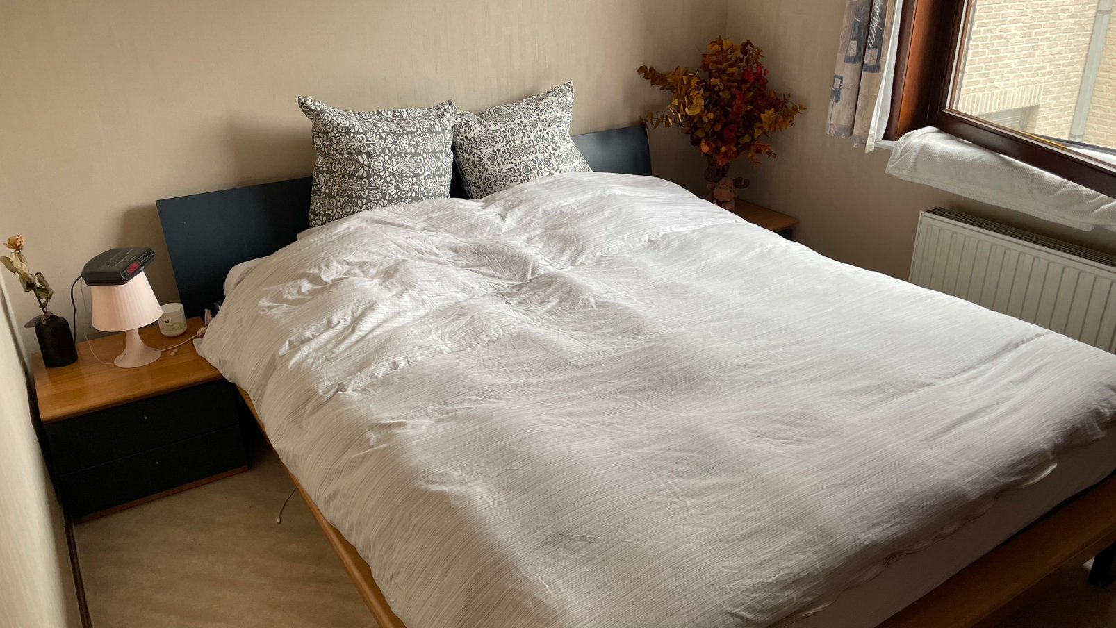 Bed 180/220., Huis en Inrichting, Slaapkamer | Complete slaapkamers, Ophalen, Gebruikt, Tweepersoons, Bed met lattenbodem