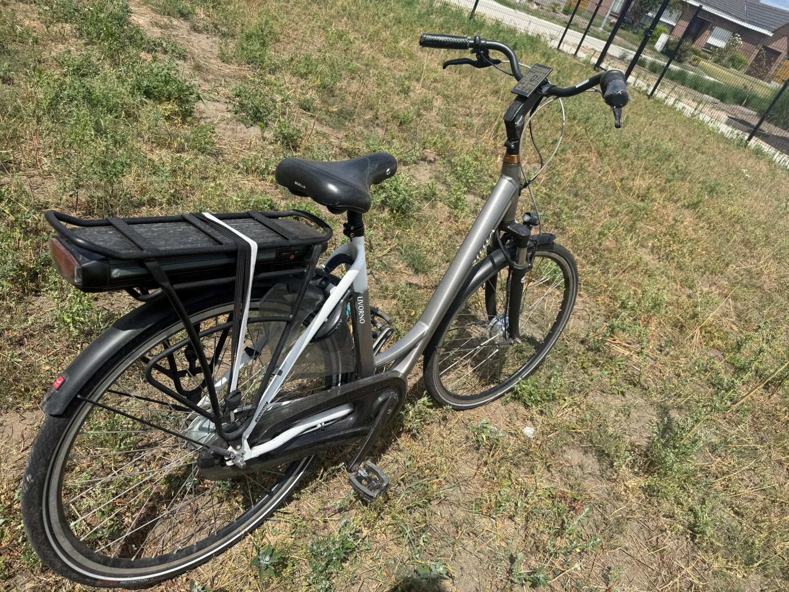 Stella Livorno Grey/White Elektrische Fiets, Enlèvement ou Envoi, Comme neuf