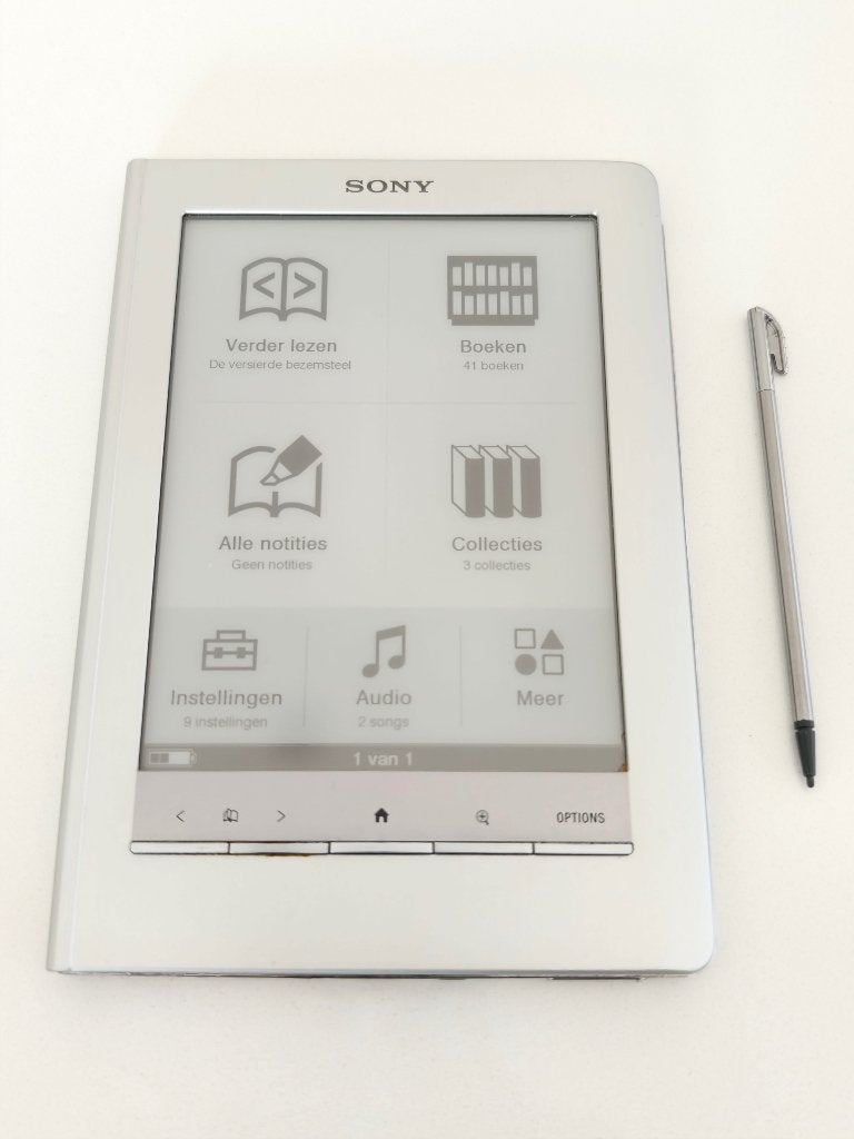 Sony E-Reader Touch Edition PRS-600 Red/Silver, Computers en Software, E-readers, Ophalen of Verzenden, Gebruikt, Sony, Touchscreen