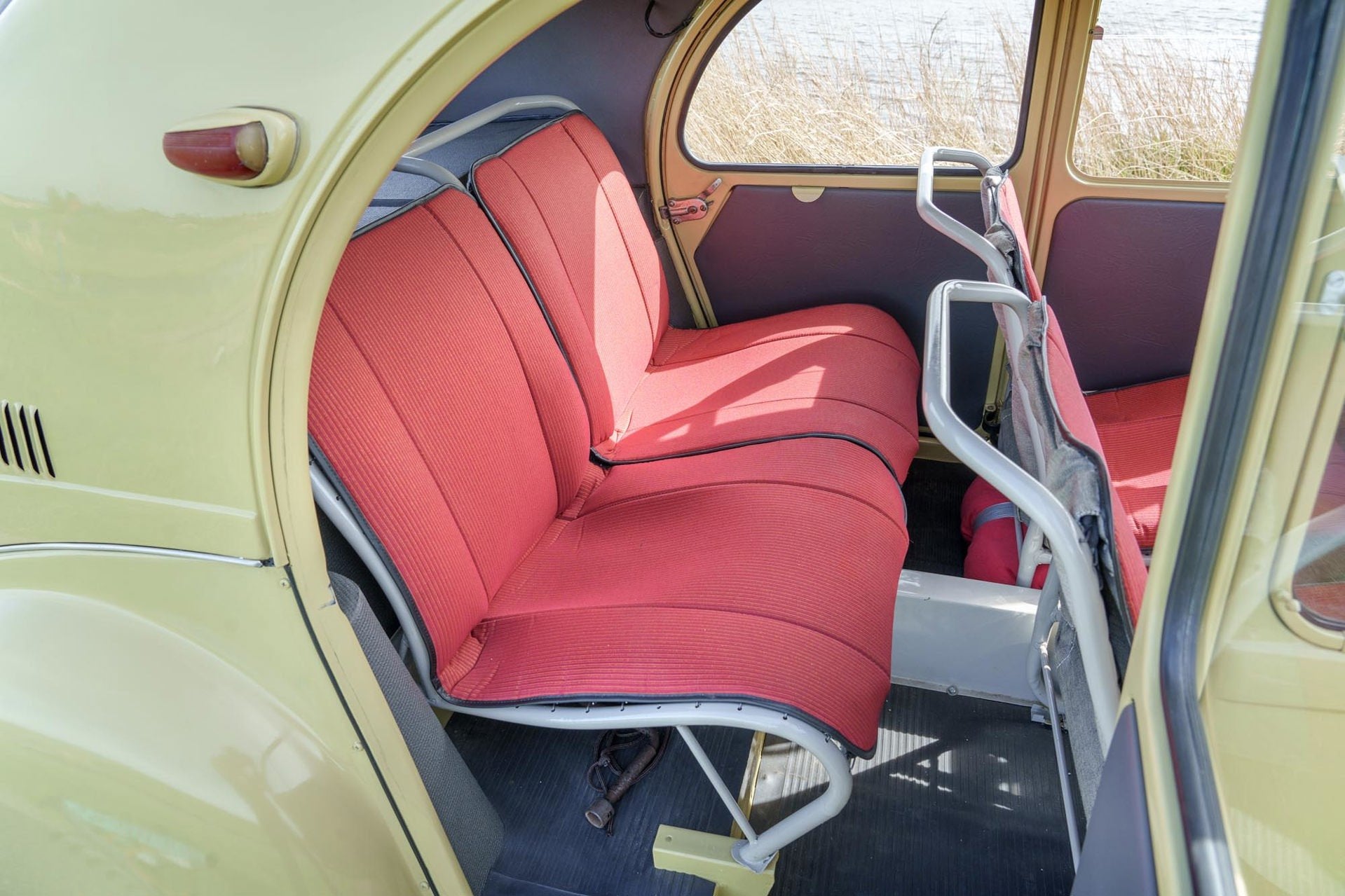 Citroen 2 CV 4x4 Sahara, foto 12