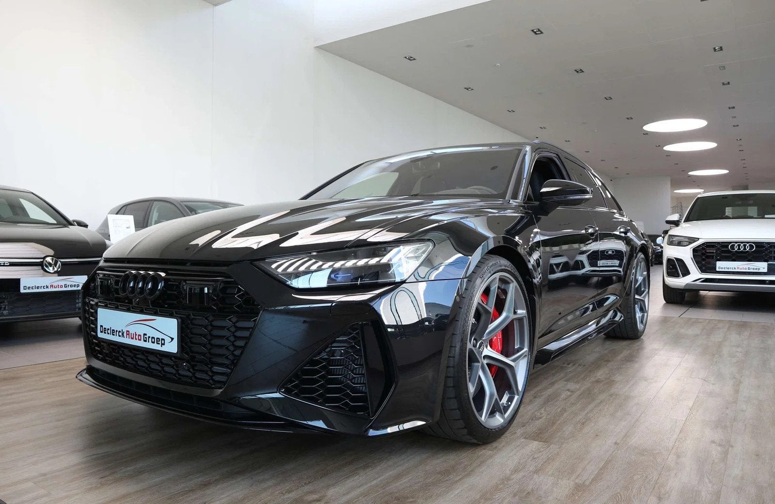 Audi RS6 PERFORMANCE*FULLOPTION*KERAMISCHE REMMEN*NIEUW*TOP, Auto's, Automaat, Lichtsensor, Leder, 3996 cc