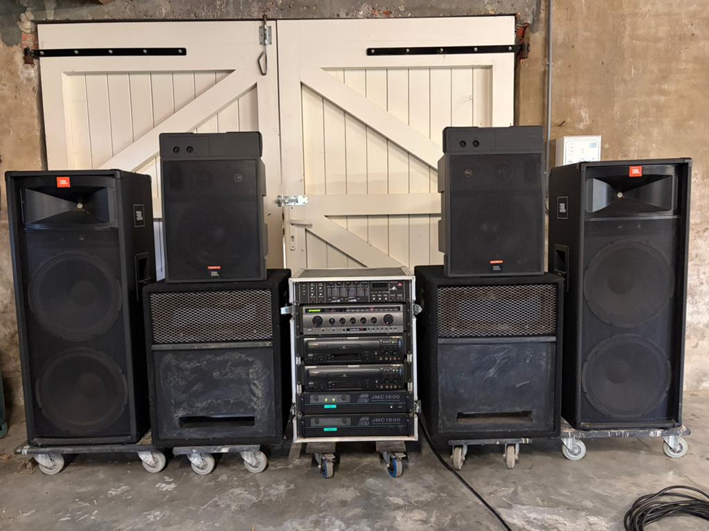 Complete JBL / Pioneer karaoke installatie + discs, Enlèvement, Utilisé, Ensemble complet