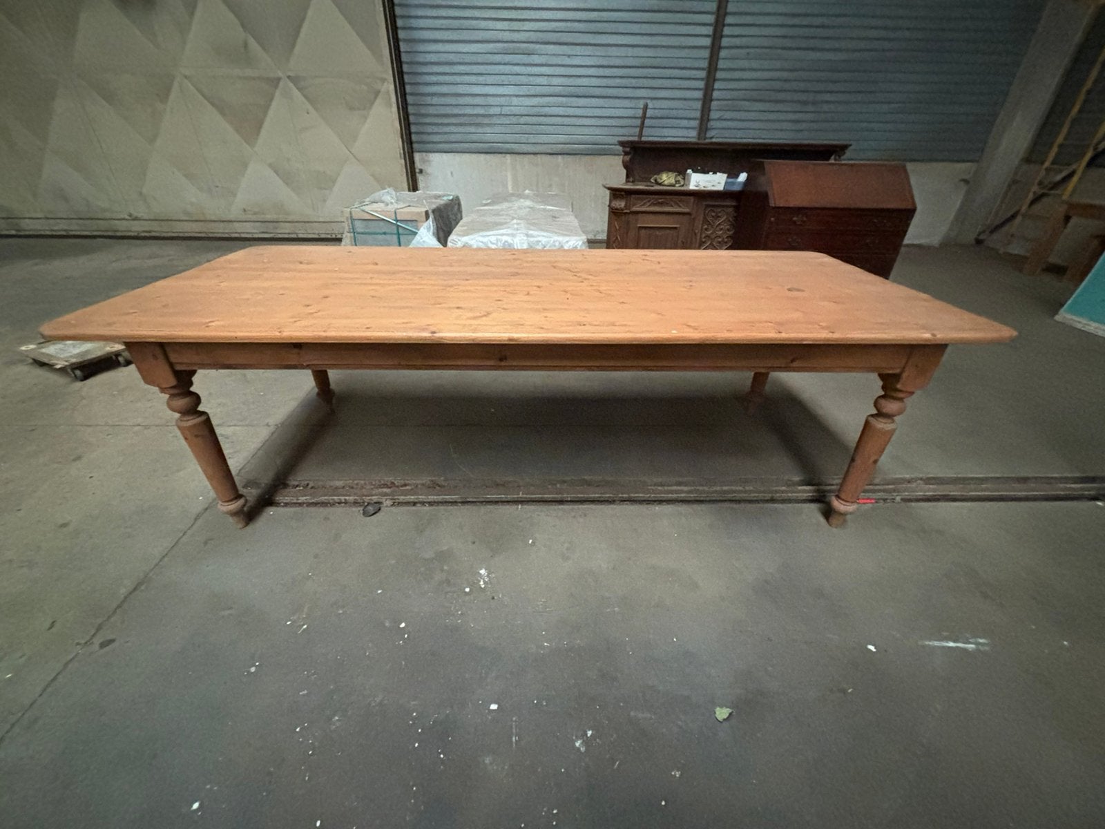 Grande table ancienne en chêne, Enlèvement