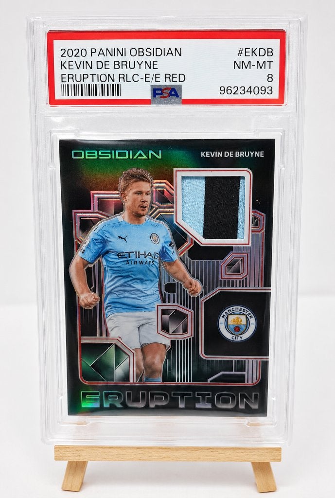2020 Panini Obsidian Kevin De Bruyne Eruption 1/5 – PSA 8, Ophalen of Verzenden, Zo goed als nieuw, Plaatje