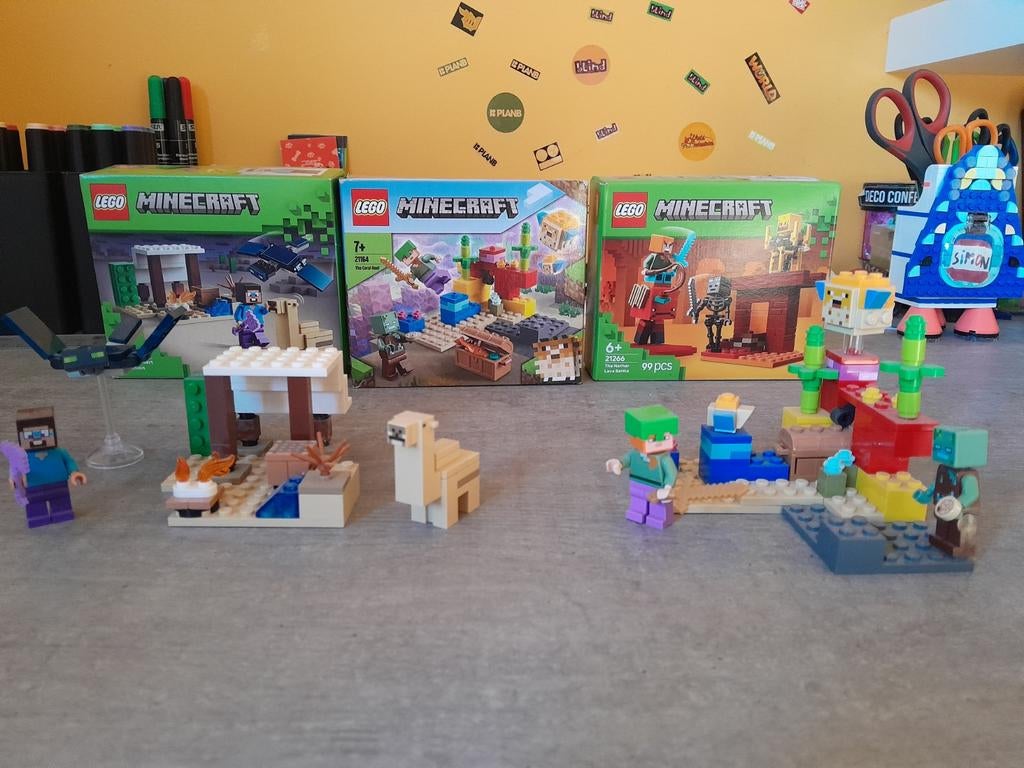 Minecraft lego 2 al geopend en nog 1 nieuwe., Ophalen of Verzenden, Lego