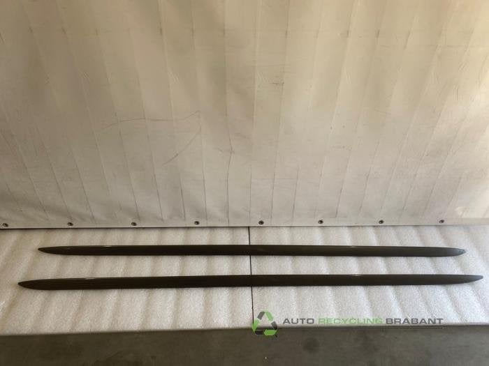 Zijskirtset links + rechts van een Audi A4, Gebruikt, -, -, -