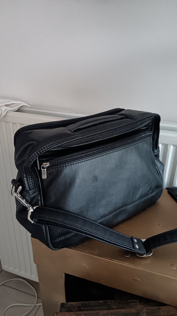 schoudertas leder Samsonite Nieuw nooit gebruikt, Bijoux, Sacs & Beauté, Sacs | Sacs à bandoulière, Enlèvement, Neuf, Noir, Autres marques