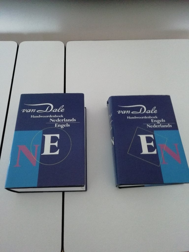 vertaalwoordenboek Van Dale, Boeken, Ophalen, Van Dale, Zo goed als nieuw, Van Dale