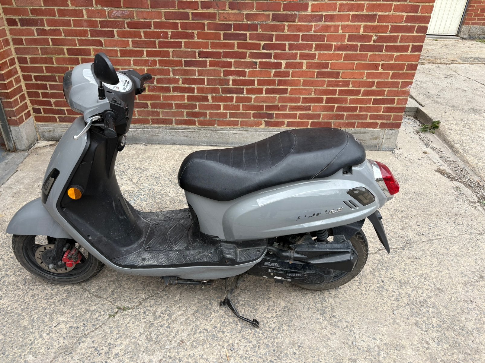 Scooter, Vélos & Vélomoteurs, Enlèvement, Comme neuf