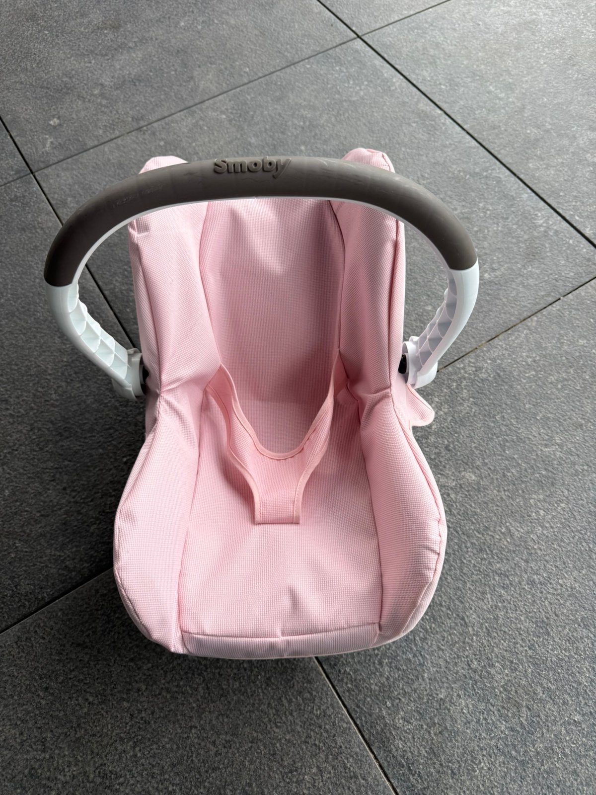 Maxi cosi voor poppen, Ophalen, Zo goed als nieuw