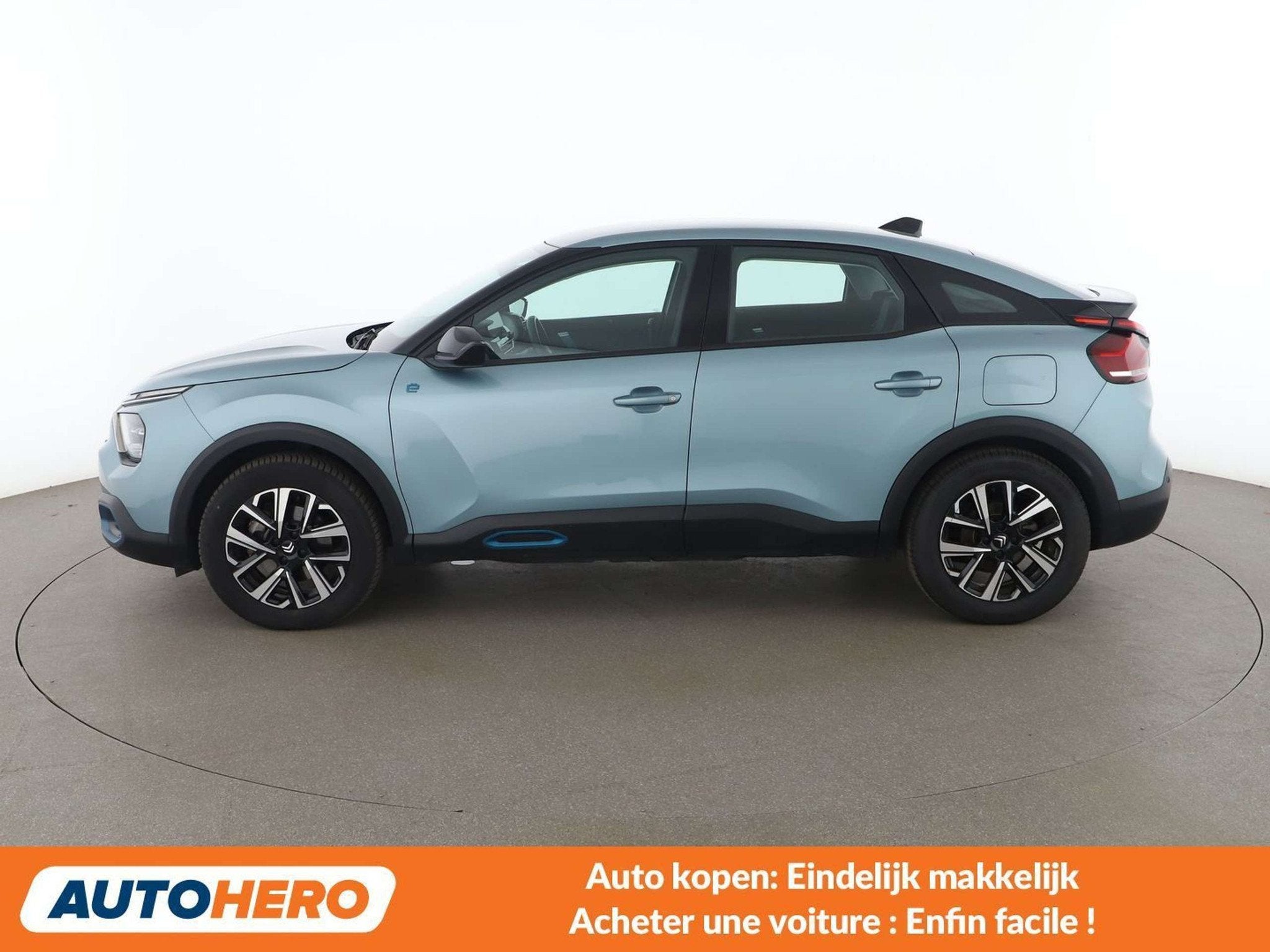 Citroën C4 electric drive 100 kW e-Feel Pack (bj 2023), Auto's, Gebruikt, Zwart, 1616 kg, E-C4