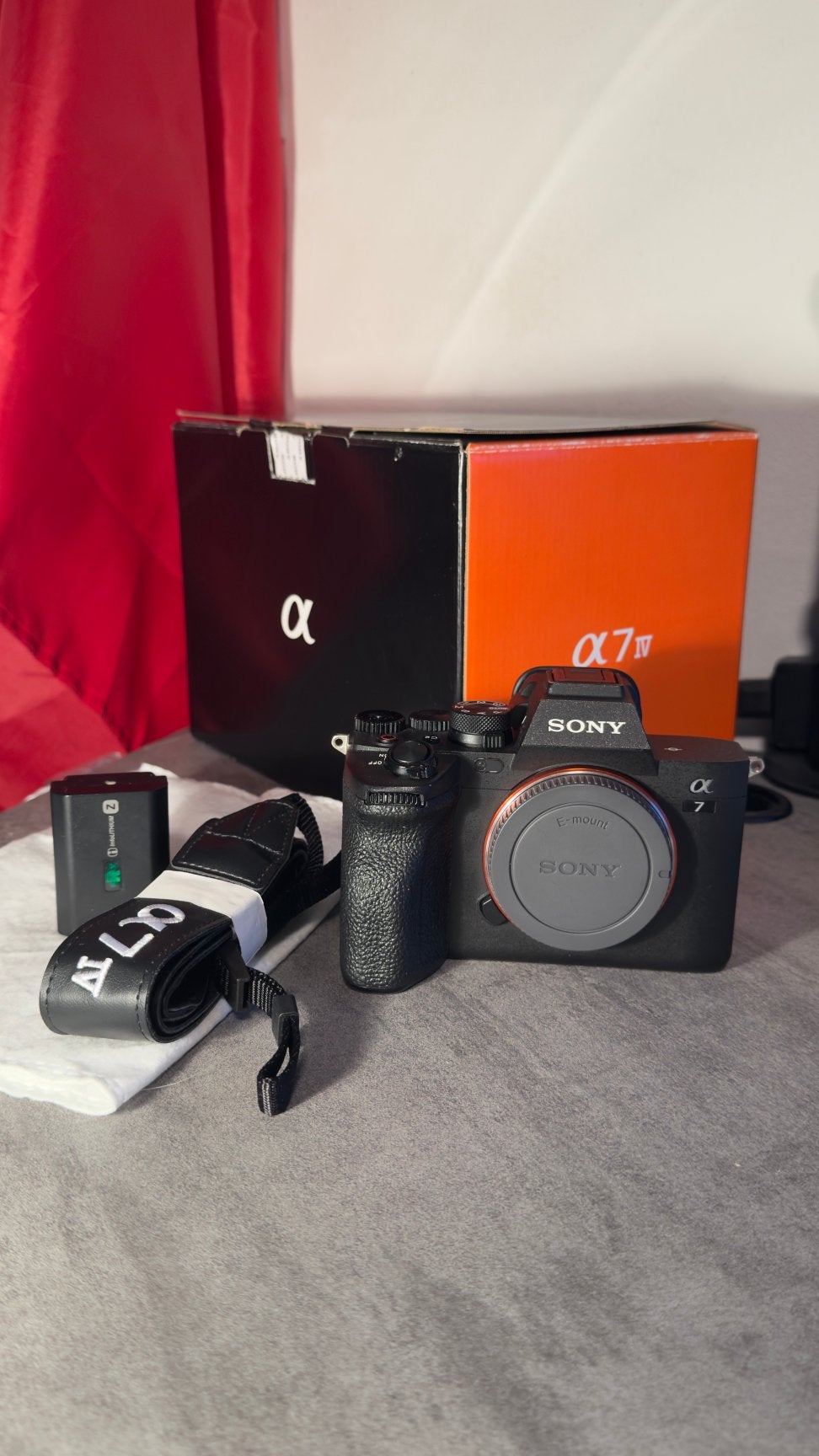 Sony A7IV - Sony Alpha A7IV - Excellent état, TV, Hi-fi & Vidéo, Enlèvement ou Envoi, Comme neuf, Appareil photo hybride, Sony