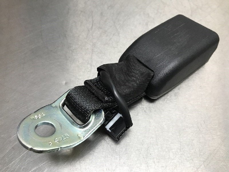BOUCLE DE CEINTURE ARRIÈRE DROIT Toyota Aygo (B40), Autos : Pièces & Accessoires, Habitacle & Garnissage, Utilisé, Toyota