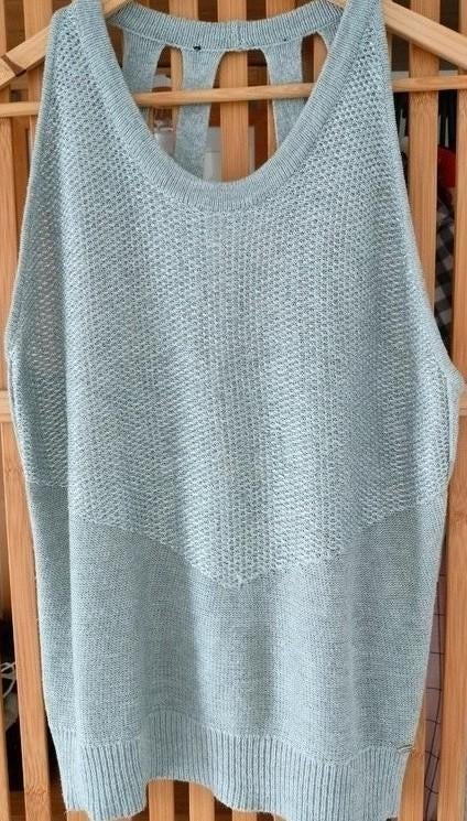 Gebreide Top Morgan. Maat Medium. Bovenste stuk met metaal-d, Kleding | Dames, Topjes, Maat 38/40 (M), Zo goed als nieuw, Zonder mouw