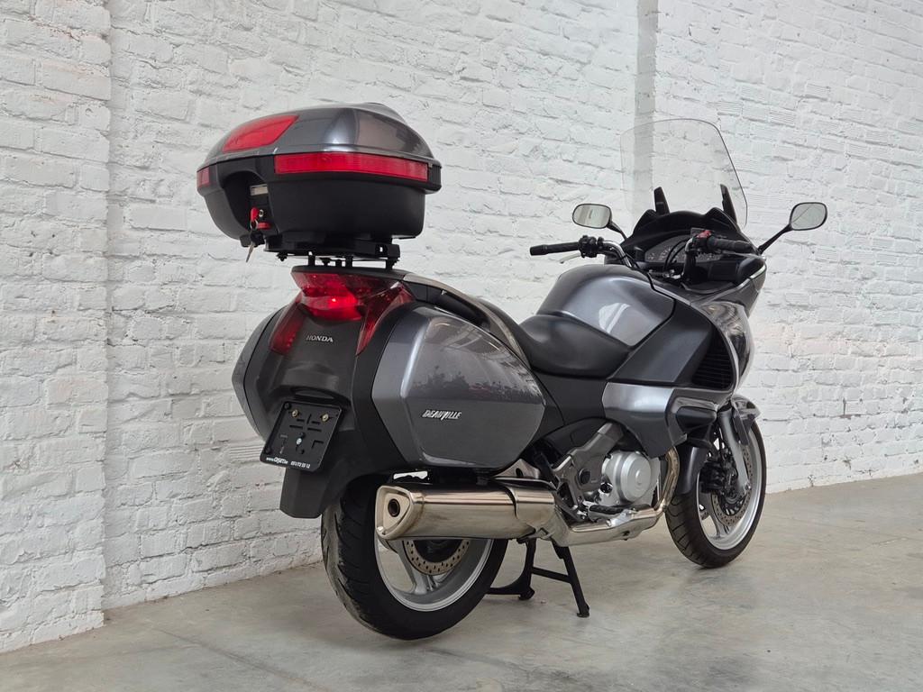 Honda Deauville NTV 700 ABS @motomobilia, Motoren, 700 cc, 2 cilinders, Motorrijbewijs A, Bedrijf