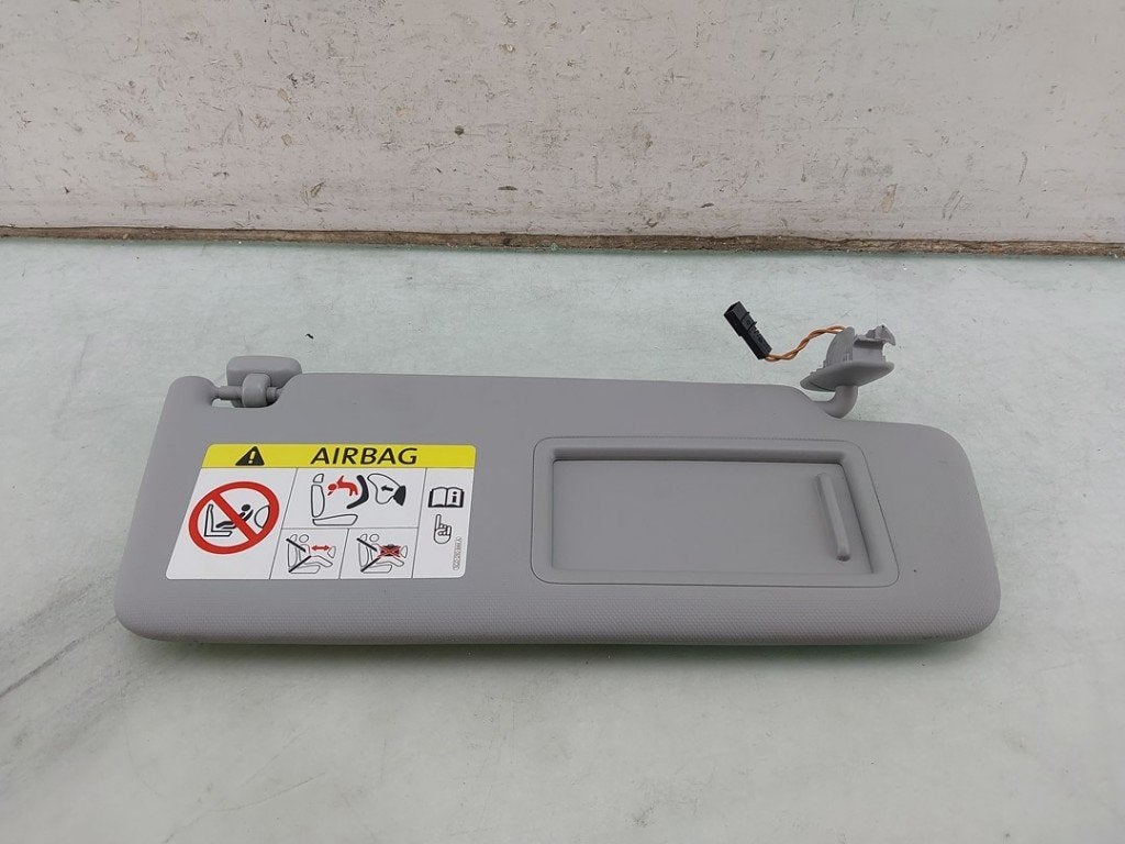 PARE-SOLEIL Audi Q2 (GAB / GAG) (01-2016/10-2020), Auto-Union-Straße  1,
85057  Ingolstadt, DE, Info@audi.de, Audi, Utilisé