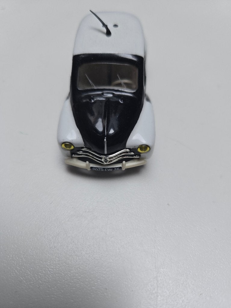 Renault 4CV police, Ophalen of Verzenden, Zo goed als nieuw, Auto