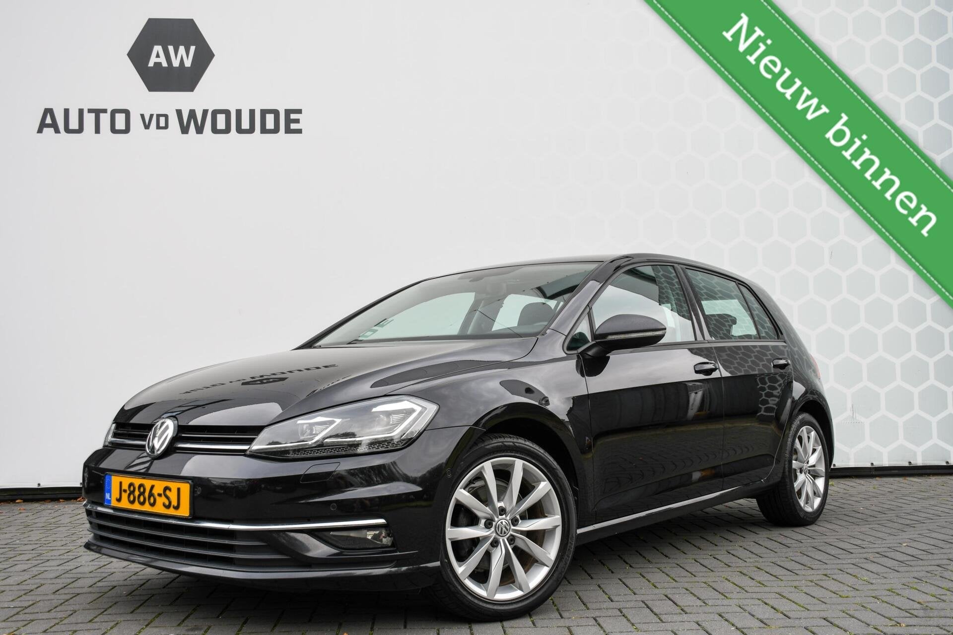 Volkswagen Golf 1.4 TSI Highline LED CarPlay Nieuwe APK, Autos, 1395 cm³, Cuir et Alcantara, Achat, Euro 6