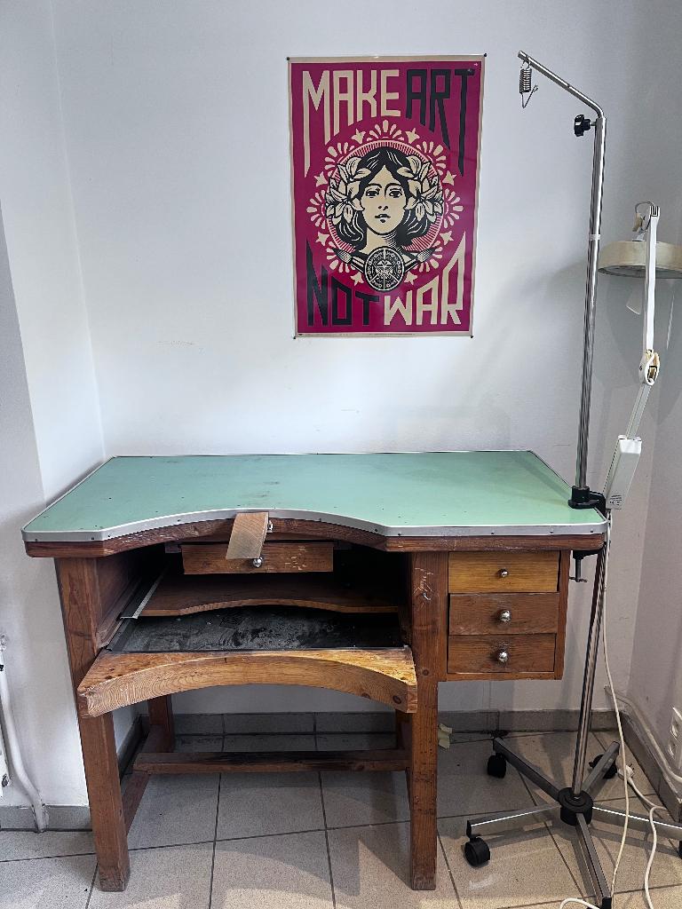 Établi bijoutier, Enlèvement, Utilisé, 70 à 120 cm