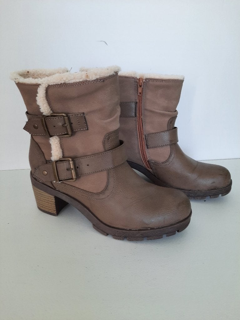 enkellaarzen / bruin / wol / 36, Kleding | Dames, Bruin, Lage of Enkellaarzen, Ophalen of Verzenden, Zo goed als nieuw