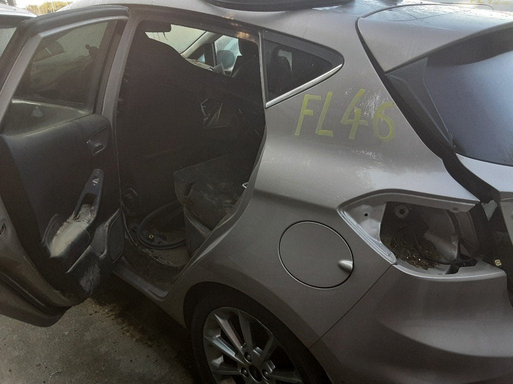 AILE ARRIÈRE GAUCHE Ford Fiesta 7 (01-2017/07-2023), Utilisé, Arrière, Ford, Garde-boue