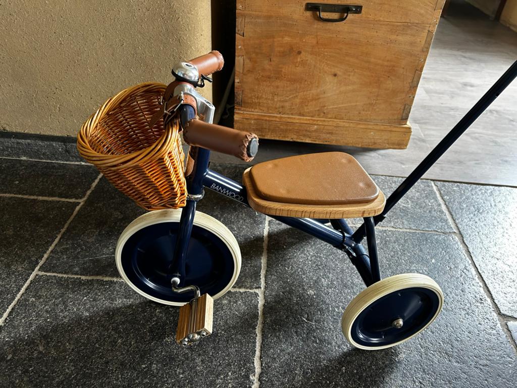 Driewieler banwood, Fietsen en Brommers, Ophalen, Zo goed als nieuw