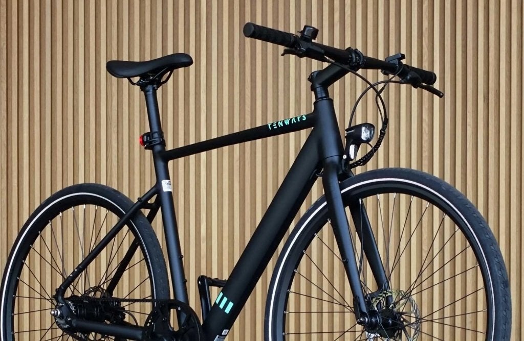 Electrische City Fiets met Carbon tandriem en heel licht, Zo goed als nieuw, 50 km per accu of meer, 55 tot 59 cm, Ophalen