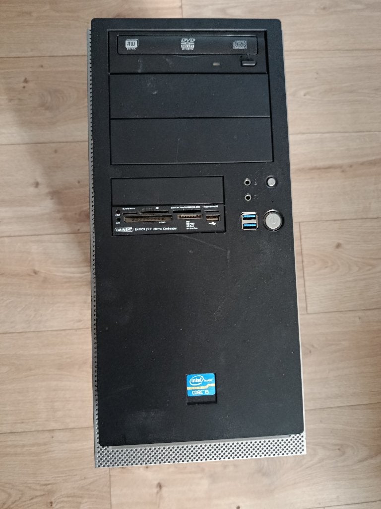 Tour Antec I5, Informatique & Logiciels, Enlèvement, HDD