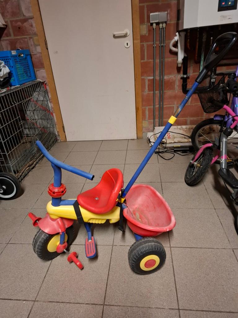 Gratis kinder fietsje met duwstang, Fietsen en Brommers, Ophalen, Duwstang