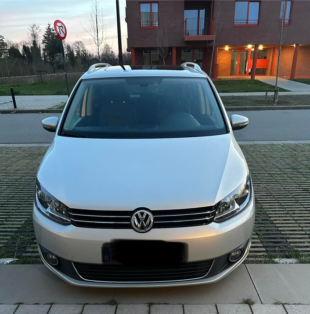 Volkswagen Touran, Cuir, Achat, Noir, 5 portes