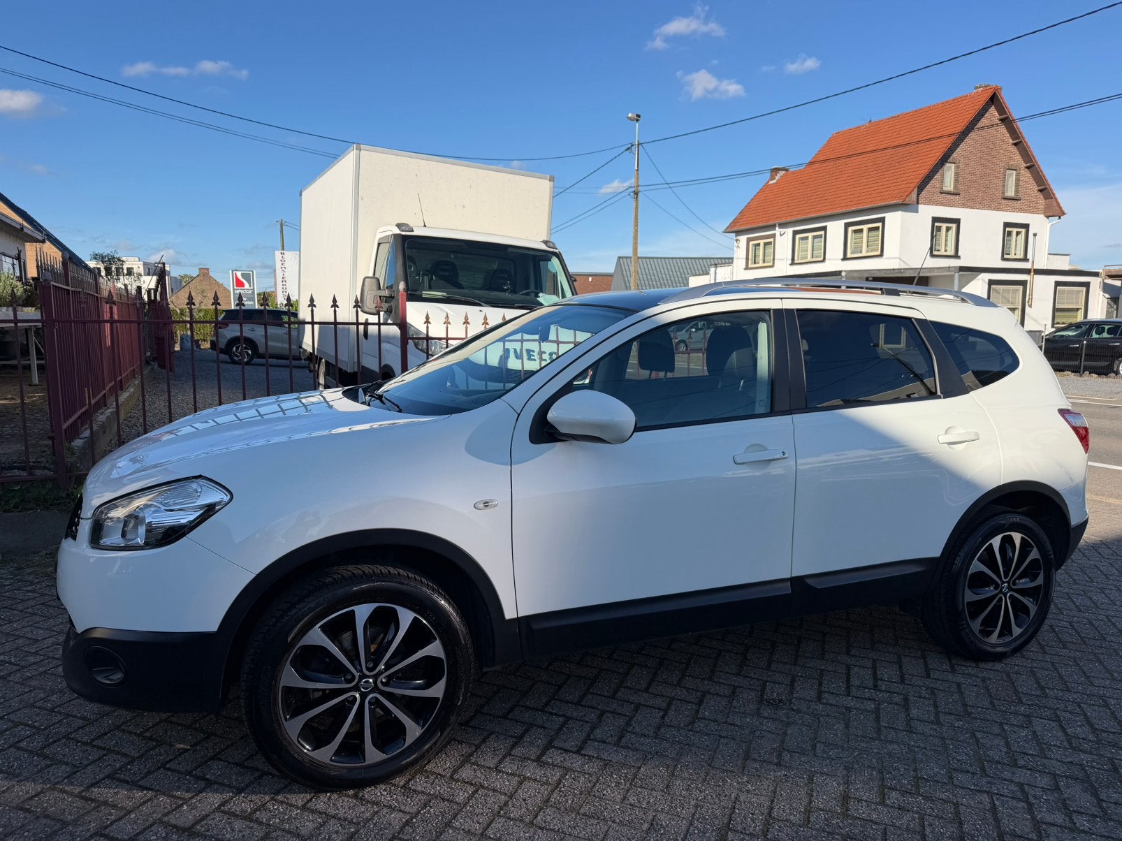 Nissan Qasqai 1.5 dci 2011 met 7 p, Euro 5, https://public.car-pass.be/recalls?lang=nl, Bedrijf, Te koop