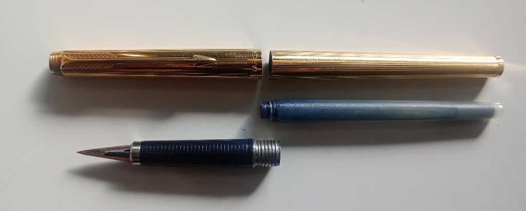 Vergulde vulpen, Enlèvement, Stylo, Parker