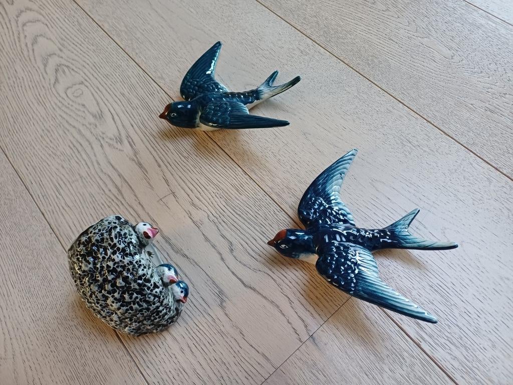Twee zwaluwen met nestje, Antiek en Kunst, Ophalen