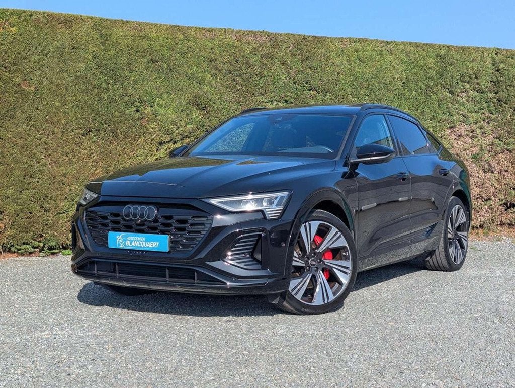 Audi Q8 e-tron Sportback 2x S-line- opendak- B&O -114 kWh, Auto's, Audi, Automaat, Gebruikt, Zwart, 408 pk