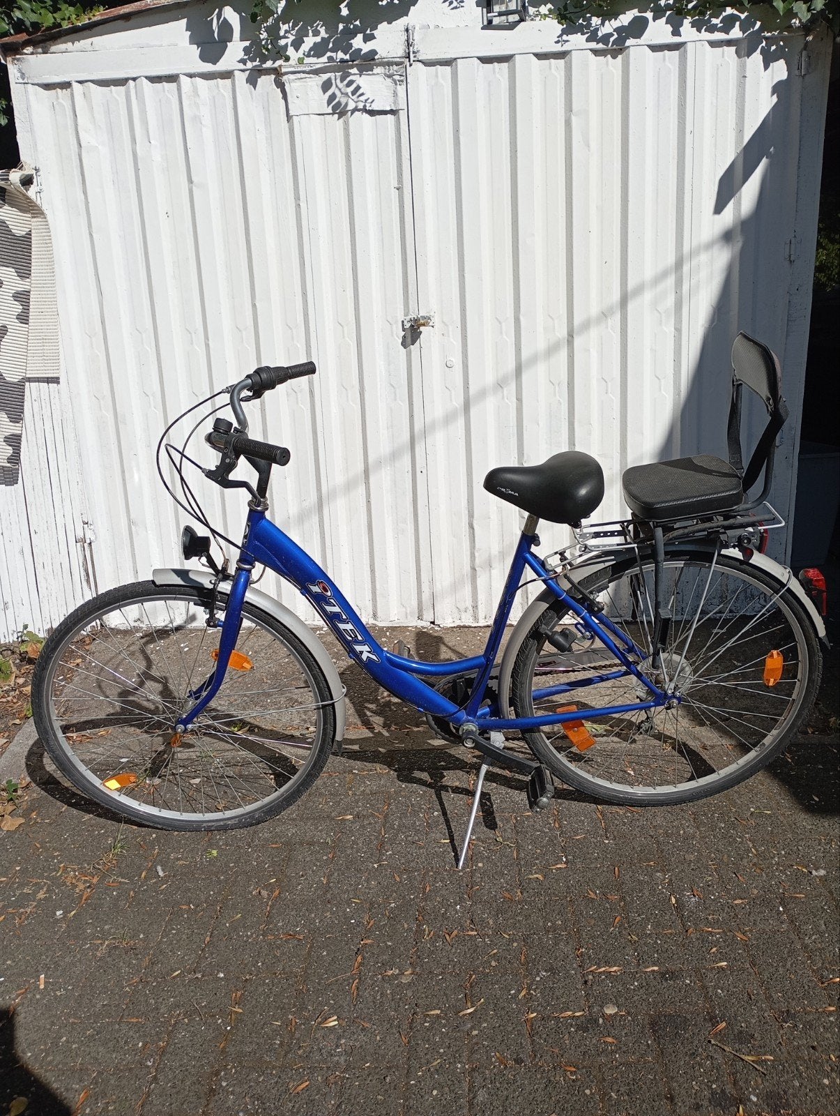 een unieke fiets met achterzitje, Enlèvement, Comme neuf