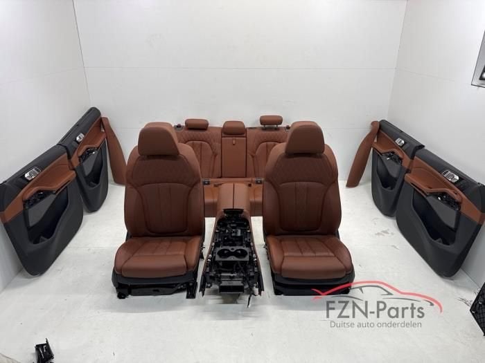 BMW X5 G05 LCI Interieur Individual Bekledingset Leder Tartu, Autos : Pièces & Accessoires, Enlèvement ou Envoi, Utilisé