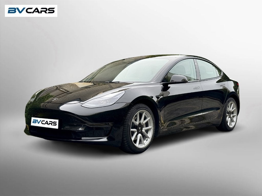 Tesla Model 3 Long Range DM 18" Silver Aero/500pk/580km bere, Autos, Cuir, 4 portes, Entreprise, Ordinateur de bord