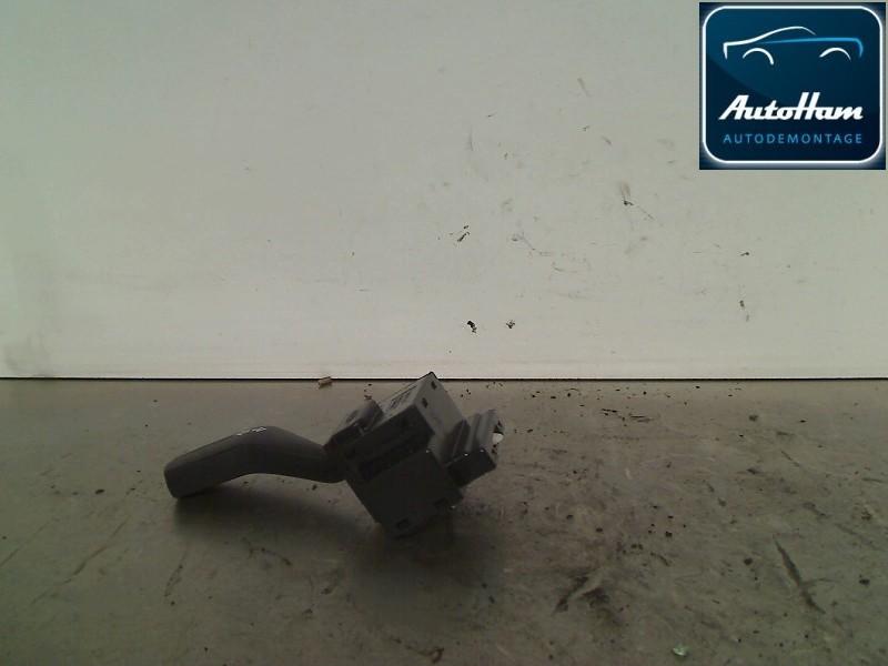 COMMUTATEUR CLIGNOTANT Ford Focus 2 (|4M5T13335AD|1362587|), Utilisé, Ford