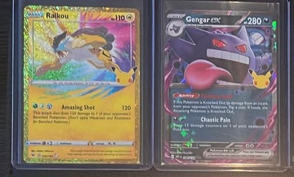 Pokemon Kaarten + etb zonder packs, Ophalen, Zo goed als nieuw, Foil
