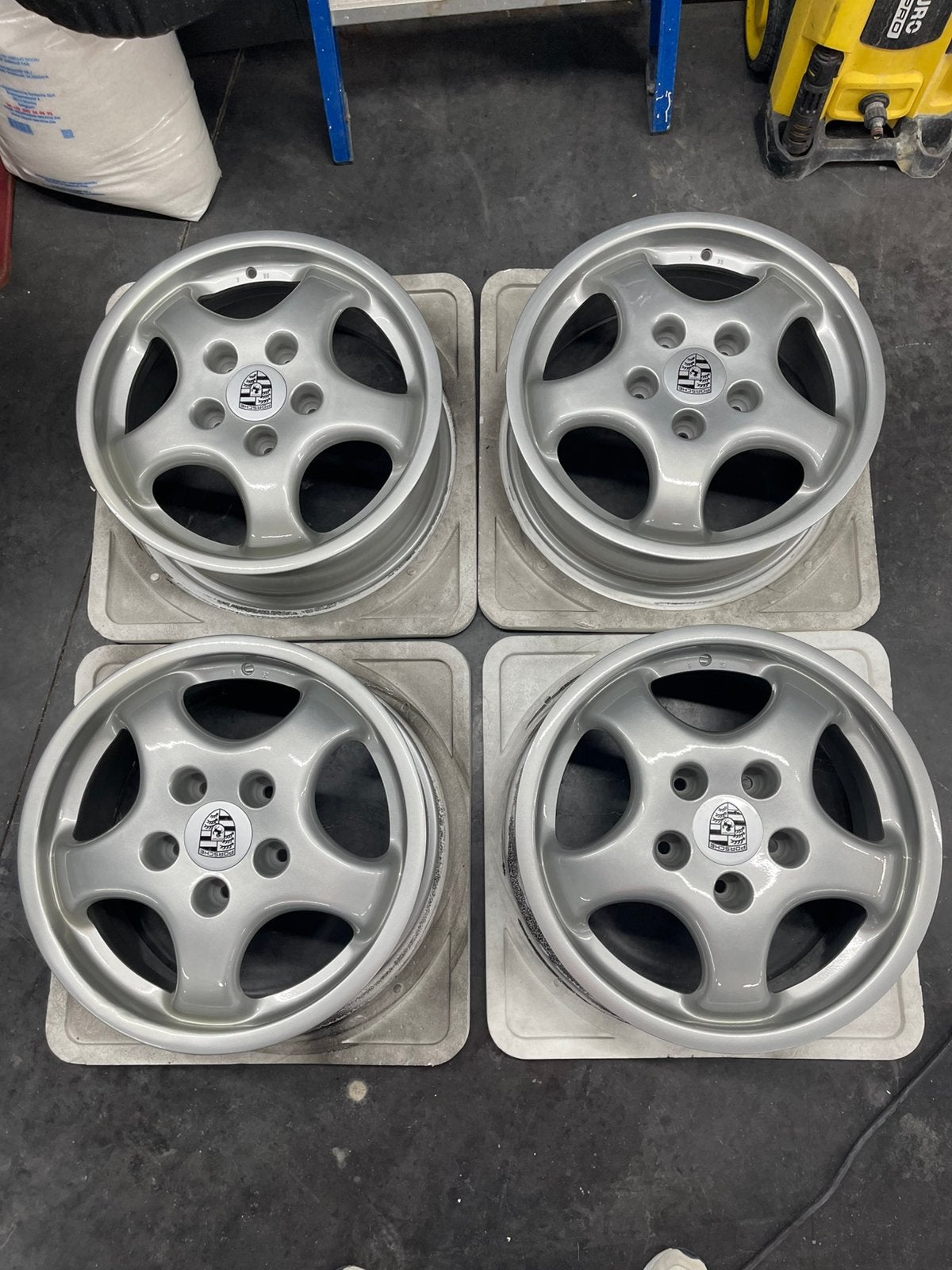 Set originele Cup 1 velgen Porsche 964 -911 zilver, Enlèvement